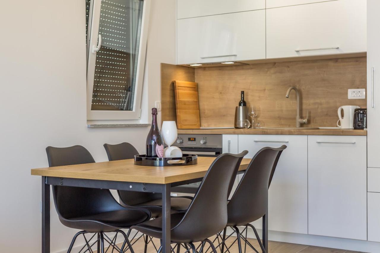 Luxury 2 Bedroom Apartment With Sea View Baška Voda Exteriér fotografie