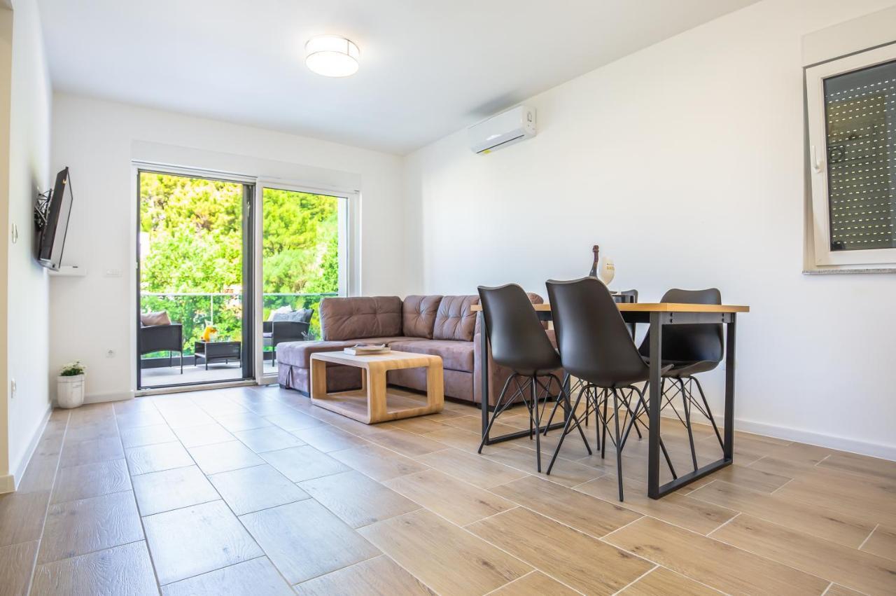 Luxury 2 Bedroom Apartment With Sea View Baška Voda Exteriér fotografie