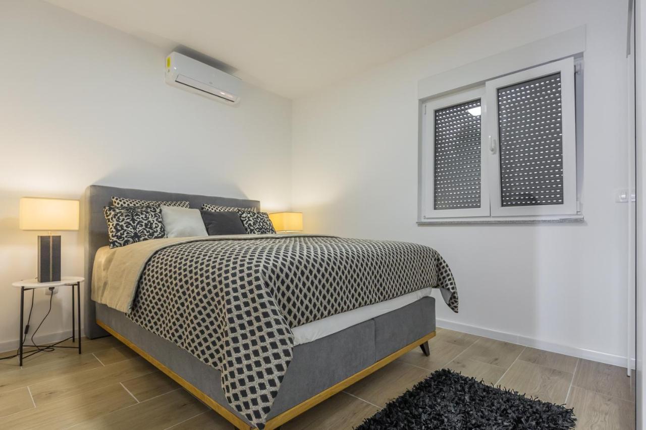 Luxury 2 Bedroom Apartment With Sea View Baška Voda Exteriér fotografie