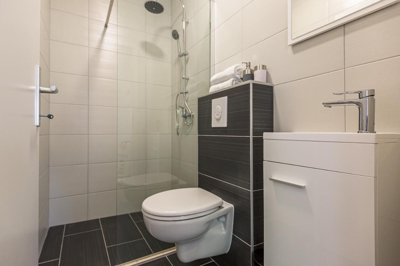 Luxury 2 Bedroom Apartment With Sea View Baška Voda Exteriér fotografie