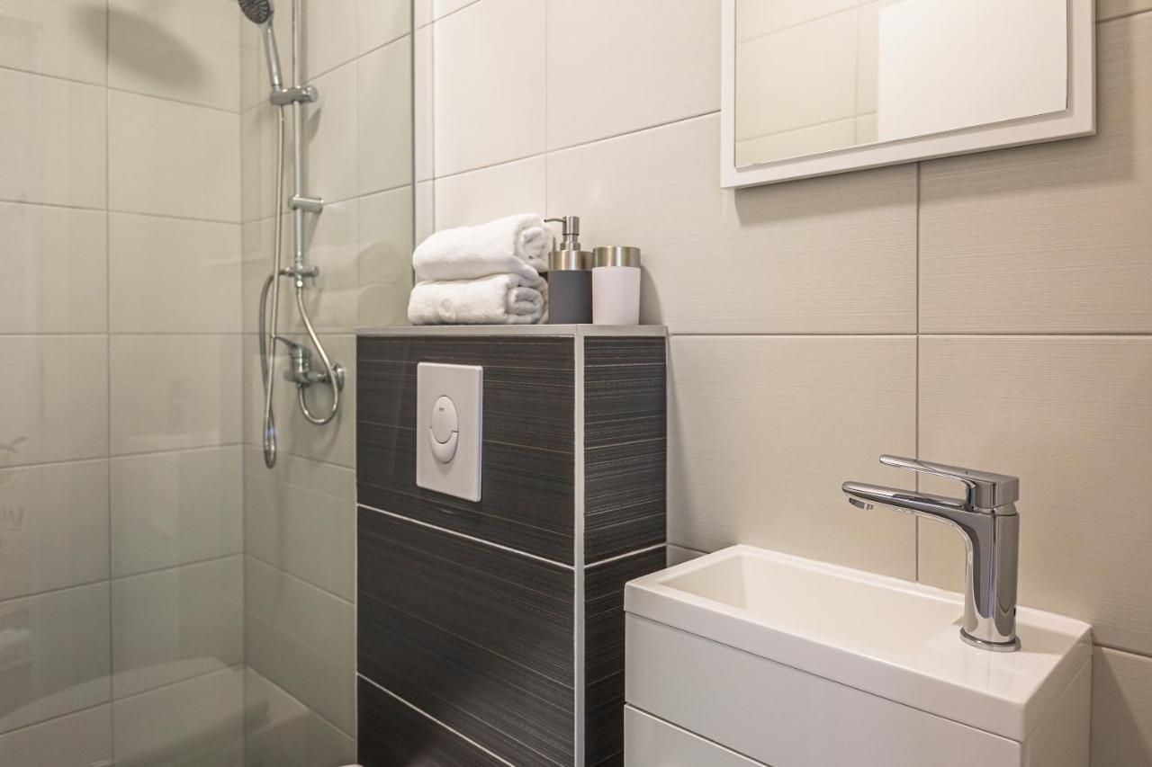 Luxury 2 Bedroom Apartment With Sea View Baška Voda Exteriér fotografie