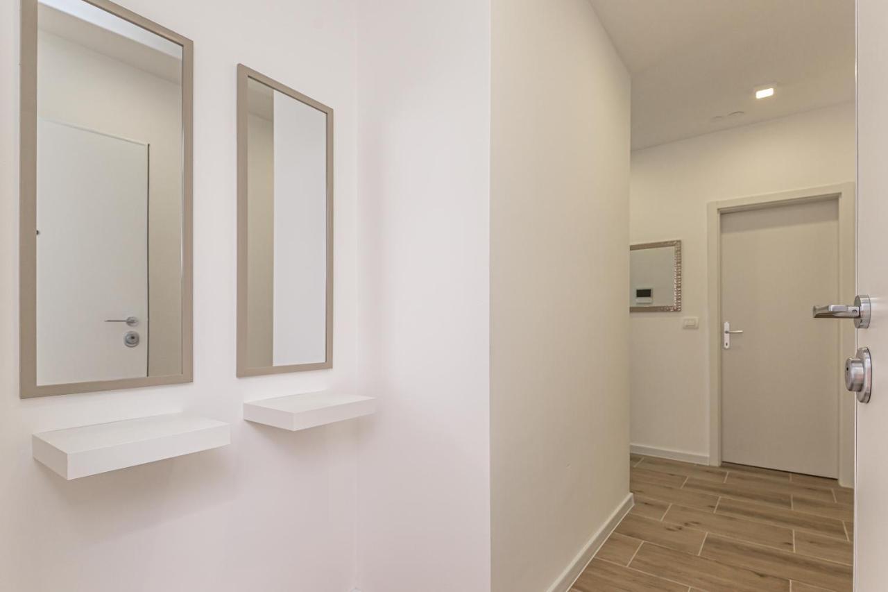 Luxury 2 Bedroom Apartment With Sea View Baška Voda Exteriér fotografie